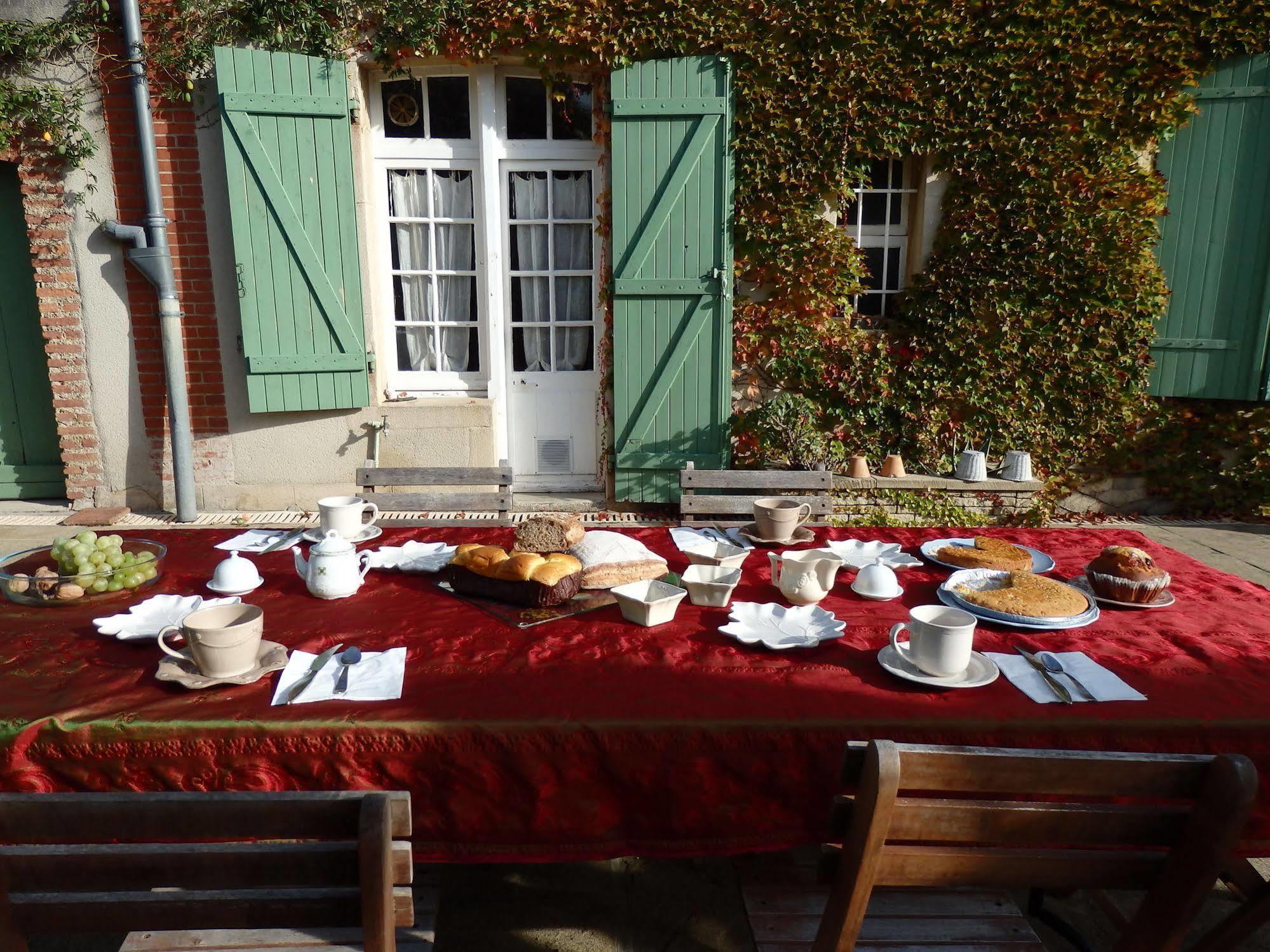 Chambres D'Hotes Le Mas Aire-sur-l'Adour Luaran gambar